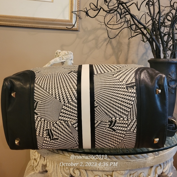 L.A.M.B. by Gwen Stefani Samburu Duffel Bag Travel Bag Luxury Designer Bag #554 - Picture 6 of 17